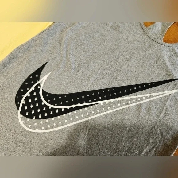 Nike and Zyia Athletic Tank Top Medium - Picture 7 of 7